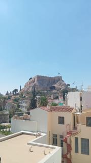 Plaka Sweet House 2 - 0