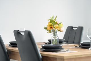 Przestronny Apartament Blisko Jeziora w Poznaniu 2 Miejsca Postojowe by Noclegi Renters - Poznan - 2