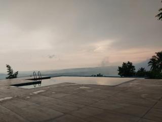 Whiteflower Mountain Resort - 6