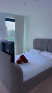 DS Rentals - Entire 1 Bedroom Apartment - London - 0