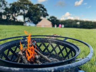 Furnished Bell Tent 3 - 1