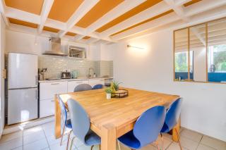 MONTMARTRE Sacré-Coeur, appartement jardin 6 à 8P - París - 2