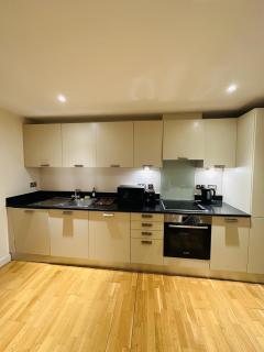 Cosy Modern Tower Bridge Apartment - London - 7