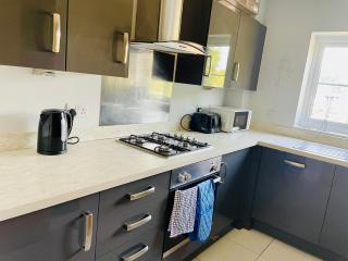 2 bed Luxury flat nxt to station - Londra - 7