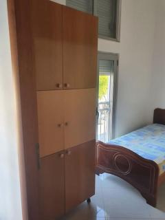 Apartment 2 bedroom 15 min by bus to center - Tirana - 4