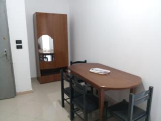 Apartment 2 bedroom 15 min by bus to center - Tirana - 6
