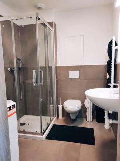 Airport studio for two, free parking, airport view - Prievoz - 3