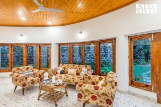 StayVista at Mountain Echoes - Views, Heater - Mussoorie - 6
