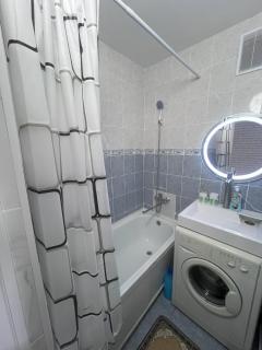 2х комн квартира рядом с Мега, Арбатом, парками, зеленым базаром - Almaty - 6