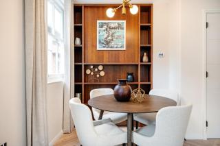 Two Bed Duplex in Covent Garden - London - 1