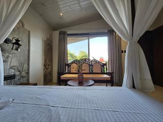 RiverView Tent Resort - Kevadia - 2