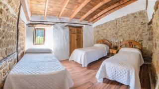 Las Nogueras de Montefrío by Ruralidays - 2