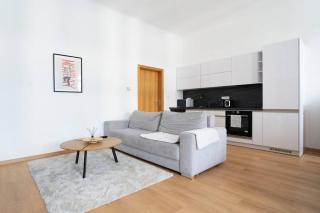 The Dante Family and Friends Apartment - City Center, Parking - Prague - 0