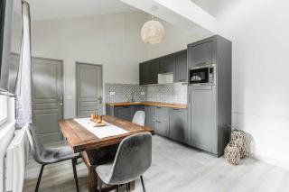 House for 18 people with cinema Place Morny - 3