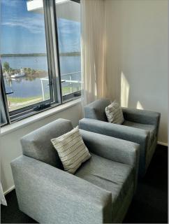Water View Retreat - Ballina - 1