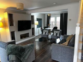 15 min drive to airport 20 min to Loch Lomond and city center - Old Kilpatrick - 3