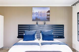8 On Eagle Bed & Breakfast Room 1 - Umtentweni - 7