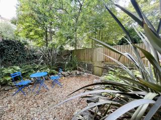 Contemporary Garden Flat in Clifton - Bristol - 6