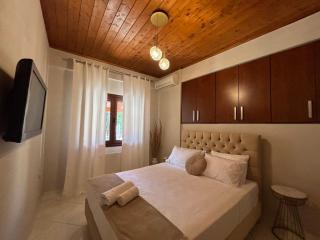 Dirfys House - 9