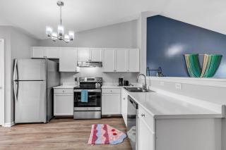 CB 974-301 Fayetteville Oasis I Modern, Comfy - 7