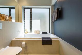 Solar Powered Designer Villa with Pool and Views - Cape Town - 6