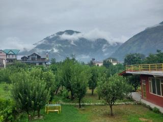 Gazing Moon Homestay - Shamshi - 8