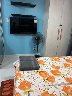 Azure 1bedroom Beachfront - Manila - 9