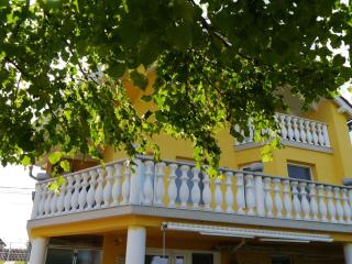 Apartments in Alsopahok/Balaton 27597 - Alsópáhok - 1