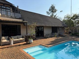 Rose Thatch Cottage - Howick - 9