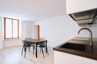 Aosta Holiday Apartments - Piazza Chanoux - Aosta - 6