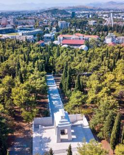 Park Gorica Retreat City Center-Oasis by Nature - Podgorica - 3