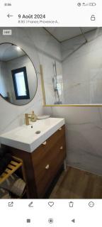 Villa familiale Luberon 3ch calme jardin parking - Saignon - 7