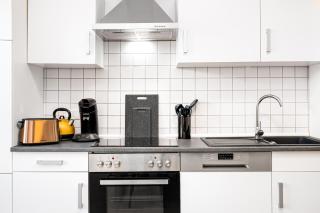 Smart Home - Essen - Perfect for 5 Guests! Central - Balcony - Netflix - Free Parking Zone - Essen - 6