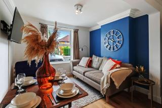 Nice House & Free Parking Close to Morden & Sutton - Morden - 0