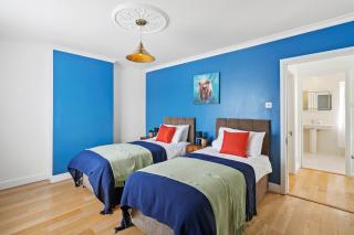 Nice House & Free Parking Close to Morden & Sutton - Morden - 8