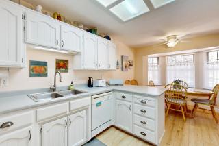 The Lake House - Groveland - 1