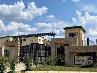 The cozy King Condo - Naledi - 2