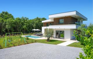 Gorgeous Home In Sisan - Šišan - 2