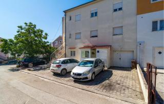 2 Bedroom Amazing Apartment In Split - Split - 5