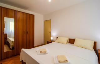 2 Bedroom Amazing Apartment In Split - Split - 2