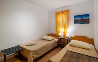 2 Bedroom Amazing Apartment In Split - 1