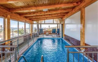 4 Bedroom Awesome Apartment In Selce - Selce - 2