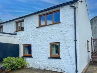 Fell View Bassenthwaite, rural location on a working farm in the fells - 9