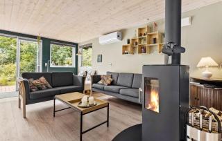 2 Bedroom Nice Home In Rønde - 8