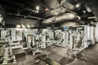 High floor 2BD with beach service 1608 - 5