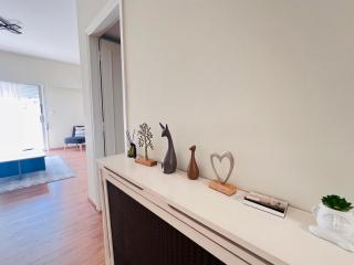 Concert Hall Apartment - Semitelou - 2