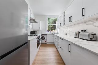 Maida Vale, Central Modern Apt, Sleeps 4, London. - 1