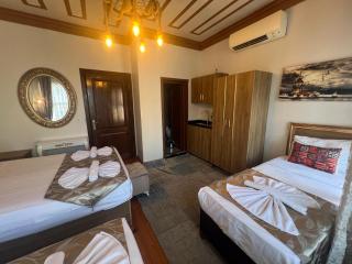 April Hotel - Istanbul - 9
