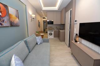 Chic Living 1 - 9