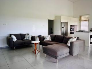 Luxury villa in gated community - Paramaribo - 2